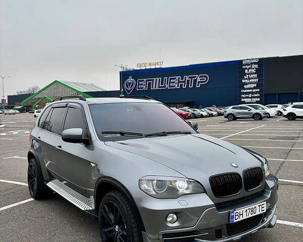 Серый БМВ Х5, объемом двигателя 4.8 л и пробегом 333 тыс. км за 11200 $, фото 11 на Automoto.ua