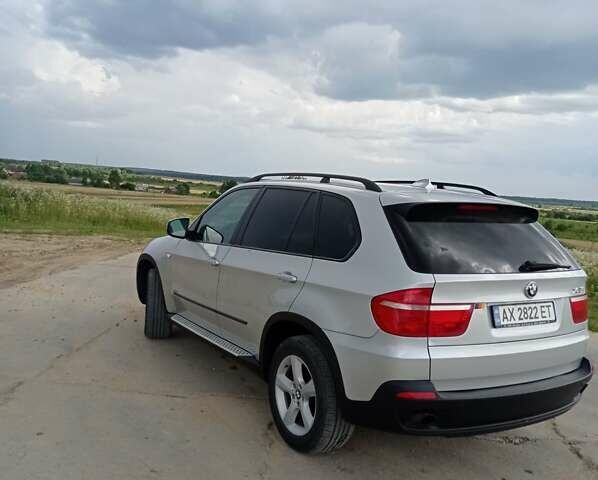 Серый БМВ Х5, объемом двигателя 3 л и пробегом 400 тыс. км за 11400 $, фото 8 на Automoto.ua