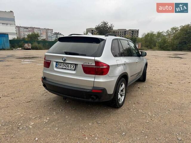 Серый БМВ Х5, объемом двигателя 3 л и пробегом 330 тыс. км за 12850 $, фото 5 на Automoto.ua