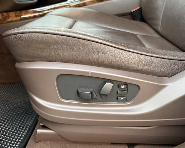 БМВ Х5 2007 в Ровно на Automoto.ua Серый БМВ Х5, объемом двигателя 2.99 л и пробегом 262 тыс. км за 14999 $, фото 29 на Automoto.ua