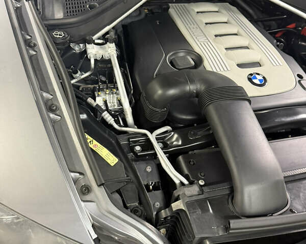 Сірий БМВ Х5, об'ємом двигуна 3 л та пробігом 274 тис. км за 16300 $, фото 23 на Automoto.ua
