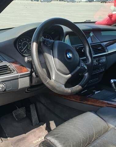 Серый БМВ Х5, объемом двигателя 4.8 л и пробегом 193 тыс. км за 14200 $, фото 9 на Automoto.ua