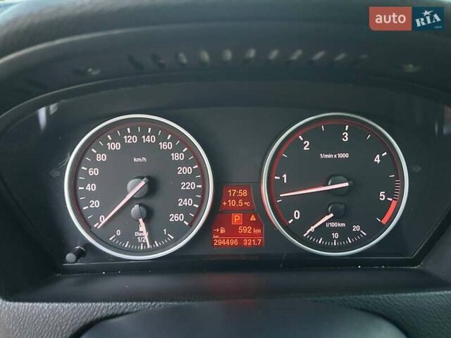 Серый БМВ Х5, объемом двигателя 2.99 л и пробегом 295 тыс. км за 13700 $, фото 18 на Automoto.ua