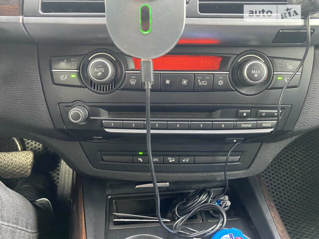 Серый БМВ Х5, объемом двигателя 3 л и пробегом 237 тыс. км за 13700 $, фото 44 на Automoto.ua