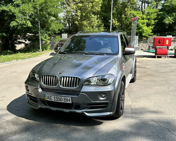 Сірий БМВ Х5, об'ємом двигуна 4.8 л та пробігом 234 тис. км за 12350 $, фото 1 на Automoto.ua