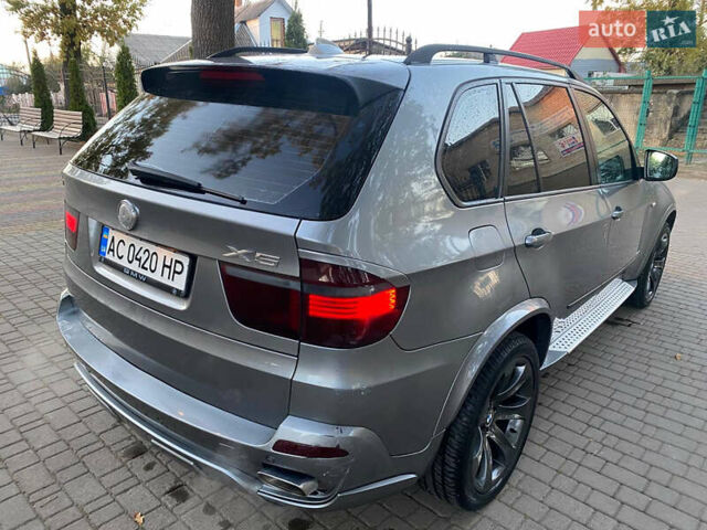 Серый БМВ Х5, объемом двигателя 3 л и пробегом 375 тыс. км за 11200 $, фото 14 на Automoto.ua