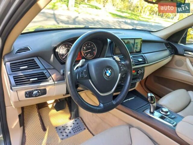 БМВ Х5 2007 в Одессе на Automoto.ua Серый БМВ Х5, объемом двигателя 3 л и пробегом 319 тыс. км за 13500 $, фото 12 на Automoto.ua