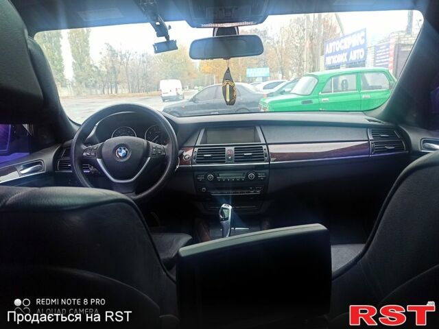 Серый БМВ Х5, объемом двигателя 4.8 л и пробегом 290 тыс. км за 12900 $, фото 5 на Automoto.ua
