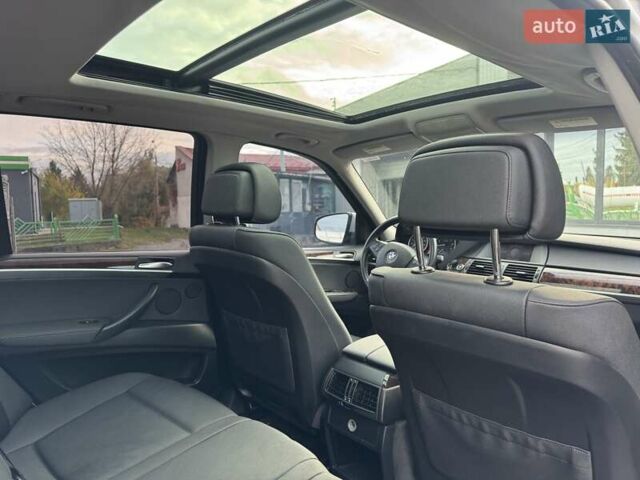Сірий БМВ Х5, об'ємом двигуна 3 л та пробігом 240 тис. км за 10900 $, фото 26 на Automoto.ua