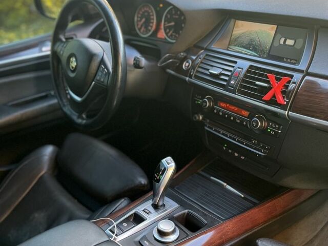 Серый БМВ Х5, объемом двигателя 4.8 л и пробегом 197 тыс. км за 12000 $, фото 20 на Automoto.ua