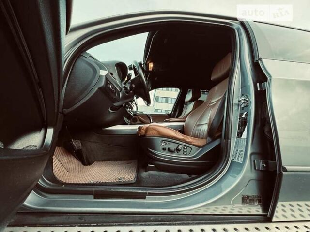 Серый БМВ Х5, объемом двигателя 2.99 л и пробегом 278 тыс. км за 17800 $, фото 9 на Automoto.ua