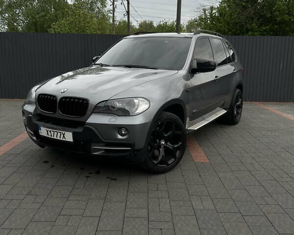 Серый БМВ Х5, объемом двигателя 3 л и пробегом 378 тыс. км за 14000 $, фото 8 на Automoto.ua