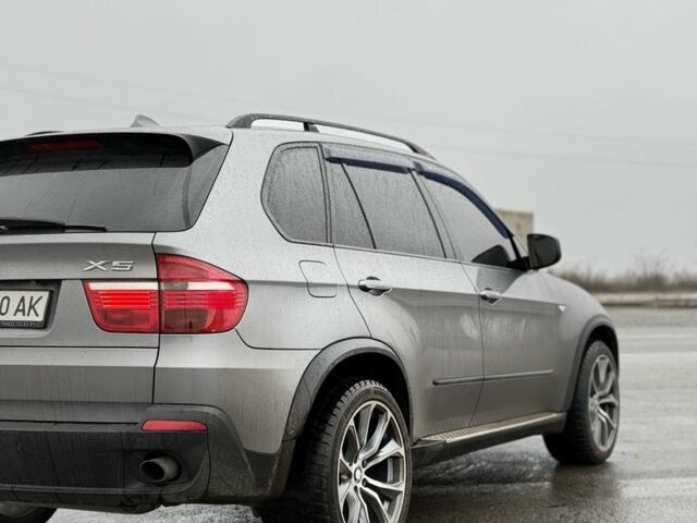 Сірий БМВ Х5, об'ємом двигуна 3 л та пробігом 319 тис. км за 15200 $, фото 5 на Automoto.ua