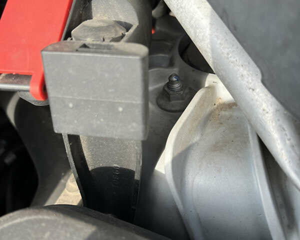 Серый БМВ Х5, объемом двигателя 3 л и пробегом 294 тыс. км за 17500 $, фото 18 на Automoto.ua