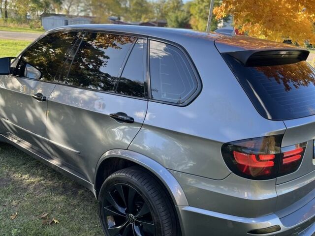 Серый БМВ Х5, объемом двигателя 4.8 л и пробегом 197 тыс. км за 12000 $, фото 4 на Automoto.ua