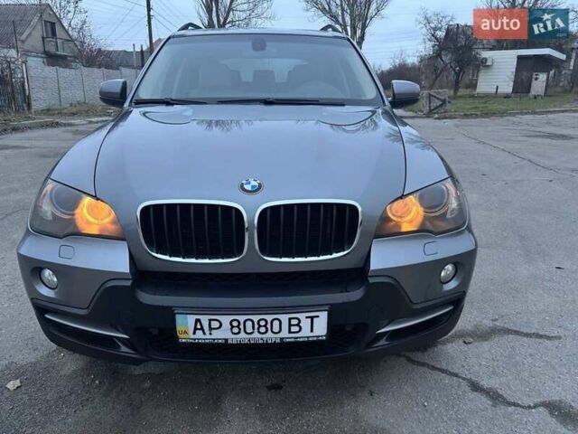 Серый БМВ Х5, объемом двигателя 3 л и пробегом 335 тыс. км за 14000 $, фото 5 на Automoto.ua