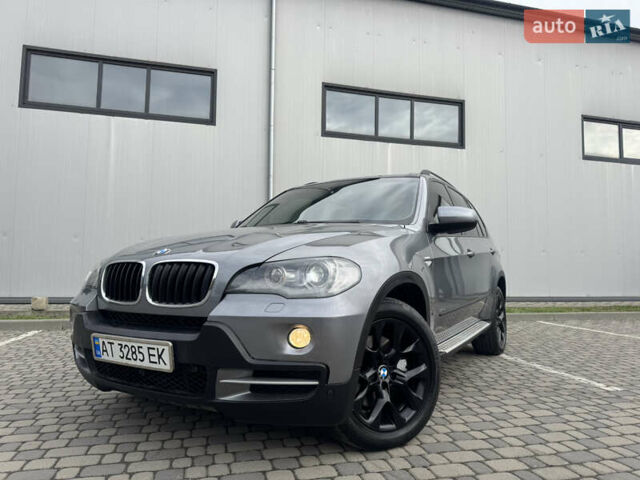 Серый БМВ Х5, объемом двигателя 3 л и пробегом 283 тыс. км за 13950 $, фото 13 на Automoto.ua
