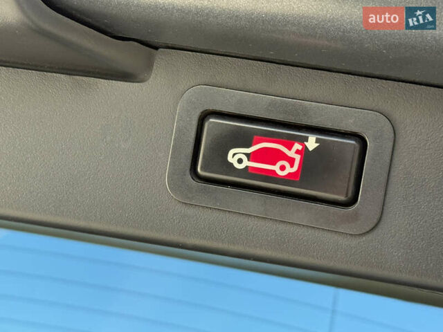 Сірий БМВ Х5, об'ємом двигуна 3 л та пробігом 260 тис. км за 11700 $, фото 60 на Automoto.ua