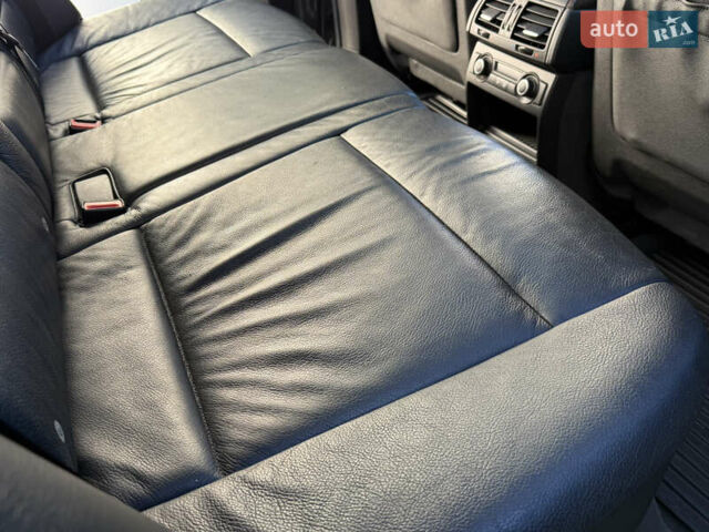 Сірий БМВ Х5, об'ємом двигуна 3 л та пробігом 260 тис. км за 11700 $, фото 52 на Automoto.ua