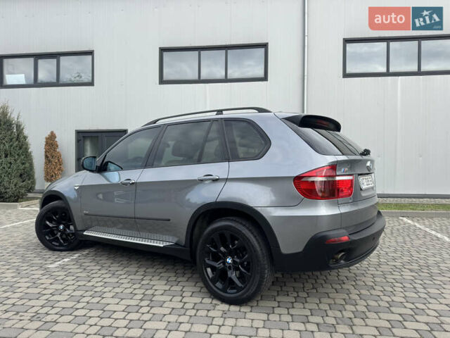 Серый БМВ Х5, объемом двигателя 3 л и пробегом 283 тыс. км за 13950 $, фото 17 на Automoto.ua
