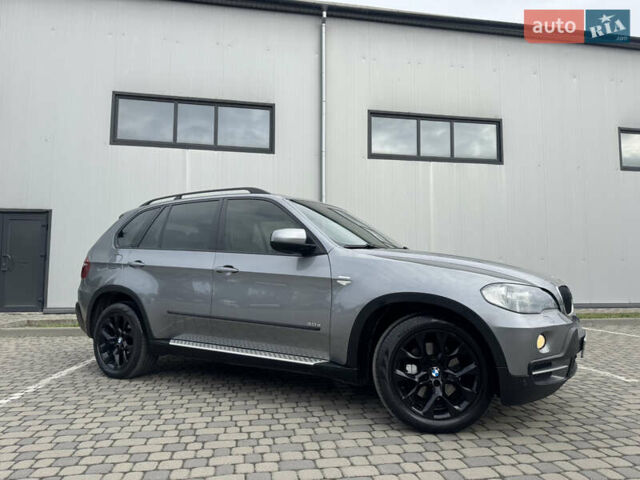 Серый БМВ Х5, объемом двигателя 3 л и пробегом 283 тыс. км за 13950 $, фото 4 на Automoto.ua
