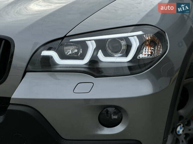 Серый БМВ Х5, объемом двигателя 3 л и пробегом 360 тыс. км за 15750 $, фото 29 на Automoto.ua