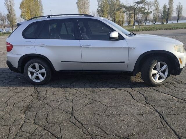 Сірий БМВ Х5, об'ємом двигуна 3 л та пробігом 320 тис. км за 12500 $, фото 6 на Automoto.ua