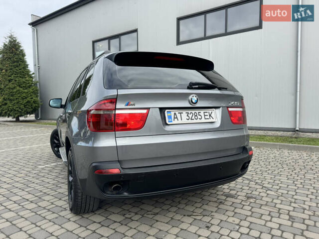 Серый БМВ Х5, объемом двигателя 3 л и пробегом 283 тыс. км за 13950 $, фото 18 на Automoto.ua