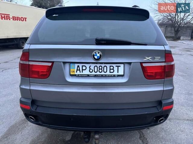 Серый БМВ Х5, объемом двигателя 3 л и пробегом 335 тыс. км за 14000 $, фото 4 на Automoto.ua