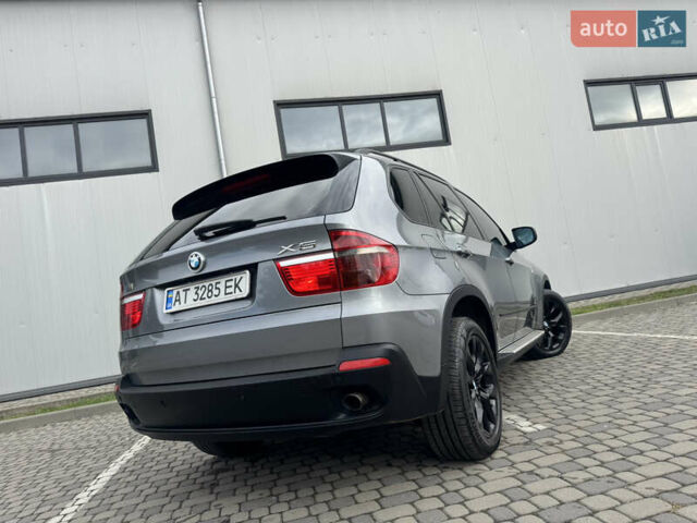 Серый БМВ Х5, объемом двигателя 3 л и пробегом 283 тыс. км за 13950 $, фото 19 на Automoto.ua