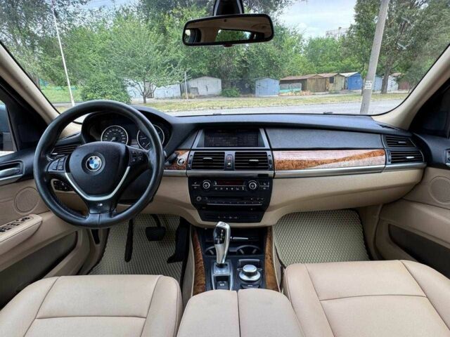 Сірий БМВ Х5, об'ємом двигуна 3 л та пробігом 338 тис. км за 14000 $, фото 8 на Automoto.ua