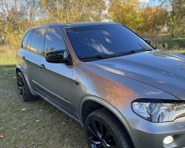 Серый БМВ Х5, объемом двигателя 4.8 л и пробегом 197 тыс. км за 12000 $, фото 6 на Automoto.ua