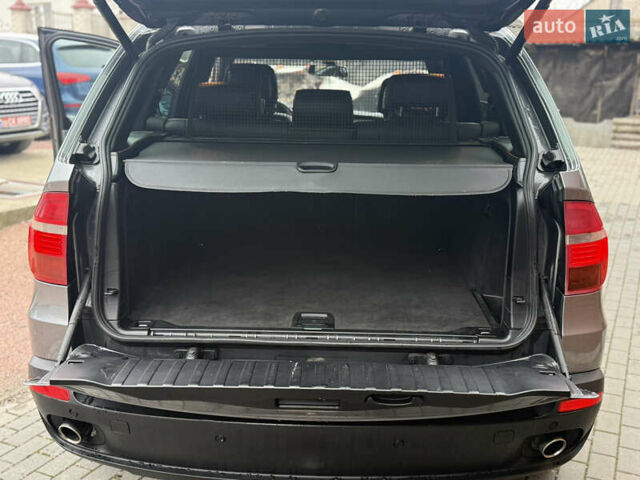 Серый БМВ Х5, объемом двигателя 3 л и пробегом 235 тыс. км за 17500 $, фото 22 на Automoto.ua