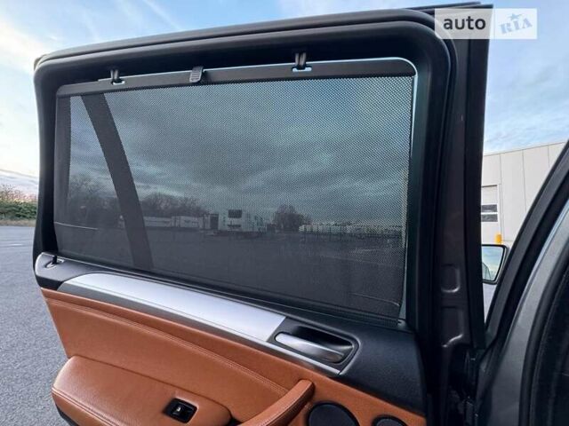 Серый БМВ Х5, объемом двигателя 2.99 л и пробегом 278 тыс. км за 17800 $, фото 18 на Automoto.ua