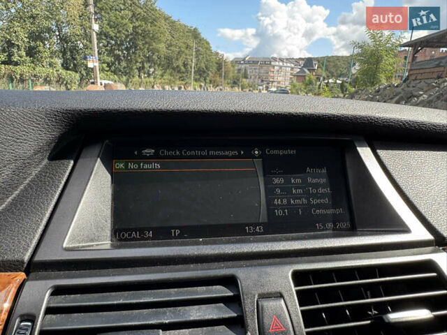Сірий БМВ Х5, об'ємом двигуна 3 л та пробігом 387 тис. км за 12650 $, фото 37 на Automoto.ua