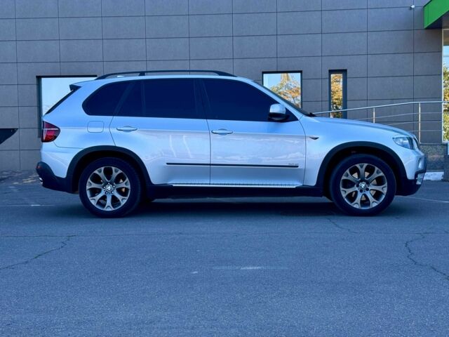 Серый БМВ Х5, объемом двигателя 3 л и пробегом 187 тыс. км за 8999 $, фото 4 на Automoto.ua