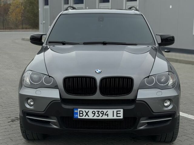 Серый БМВ Х5, объемом двигателя 3 л и пробегом 287 тыс. км за 12700 $, фото 1 на Automoto.ua