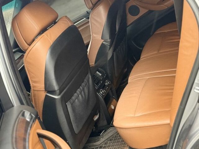 Сірий БМВ Х5, об'ємом двигуна 3 л та пробігом 319 тис. км за 15200 $, фото 8 на Automoto.ua