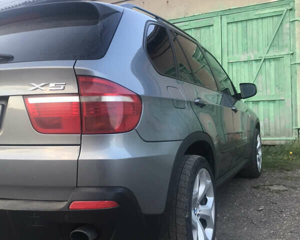 Сірий БМВ Х5, об'ємом двигуна 3 л та пробігом 400 тис. км за 14500 $, фото 2 на Automoto.ua