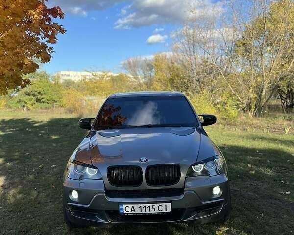 Серый БМВ Х5, объемом двигателя 4.8 л и пробегом 197 тыс. км за 12000 $, фото 23 на Automoto.ua