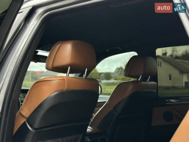 Серый БМВ Х5, объемом двигателя 3 л и пробегом 360 тыс. км за 15750 $, фото 43 на Automoto.ua