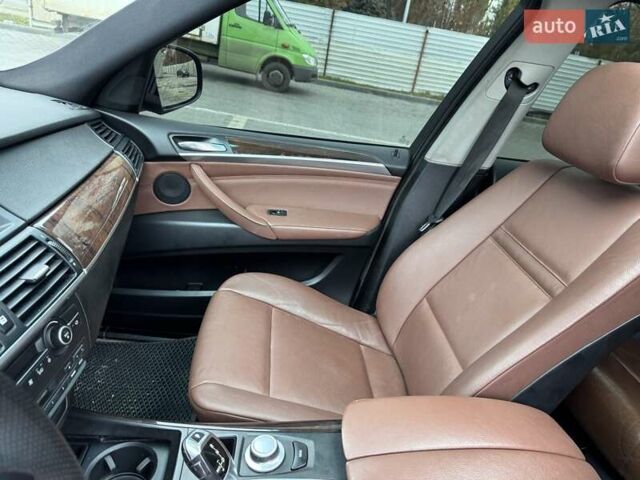 БМВ Х5 2008 в Кривом Роге на Automoto.ua Серый БМВ Х5, объемом двигателя 3 л и пробегом 177 тыс. км за 8950 $, фото 15 на Automoto.ua