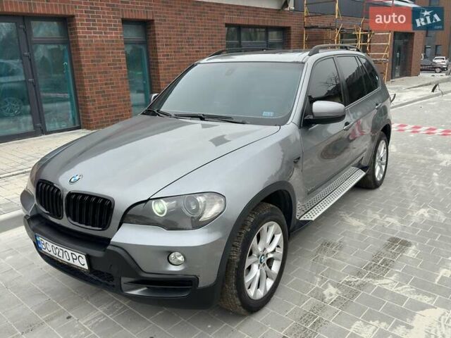 Серый БМВ Х5, объемом двигателя 3 л и пробегом 240 тыс. км за 11000 $, фото 6 на Automoto.ua