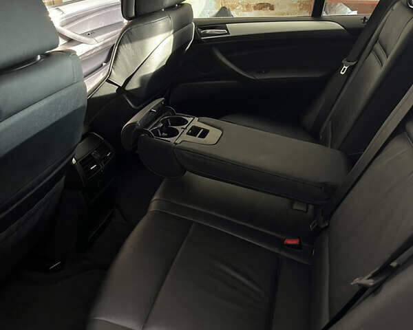 Серый БМВ Х5, объемом двигателя 3 л и пробегом 294 тыс. км за 17500 $, фото 28 на Automoto.ua