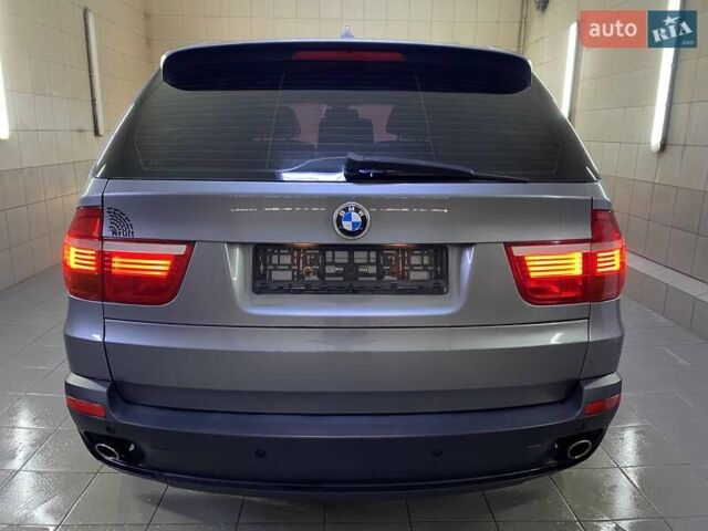 Серый БМВ Х5, объемом двигателя 3 л и пробегом 200 тыс. км за 13999 $, фото 19 на Automoto.ua