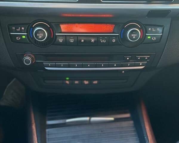 Серый БМВ Х5, объемом двигателя 4.8 л и пробегом 197 тыс. км за 12000 $, фото 22 на Automoto.ua