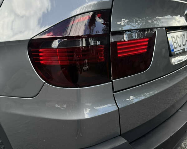 Сірий БМВ Х5, об'ємом двигуна 3 л та пробігом 387 тис. км за 12650 $, фото 8 на Automoto.ua