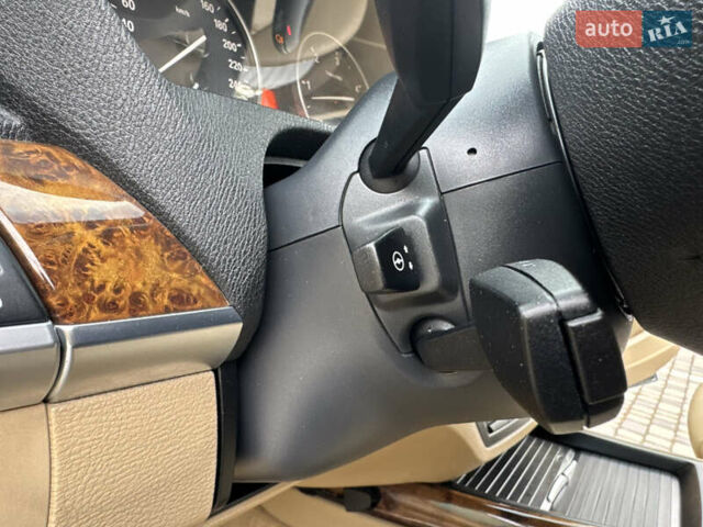 Серый БМВ Х5, объемом двигателя 3 л и пробегом 283 тыс. км за 13950 $, фото 55 на Automoto.ua