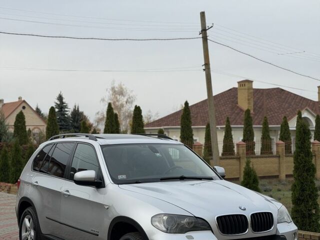 Сірий БМВ Х5, об'ємом двигуна 3 л та пробігом 401 тис. км за 11750 $, фото 2 на Automoto.ua