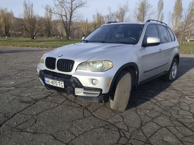 Сірий БМВ Х5, об'ємом двигуна 3 л та пробігом 320 тис. км за 12500 $, фото 1 на Automoto.ua